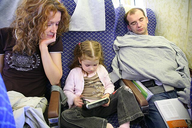 Best Mom Tips for Stress-Free Family Travel