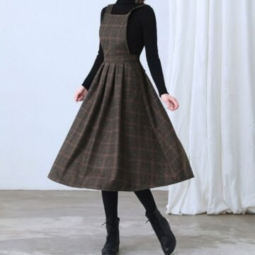 Pleated Plaid Wool Pinafore Dress – Winter Wardrobe Essential!