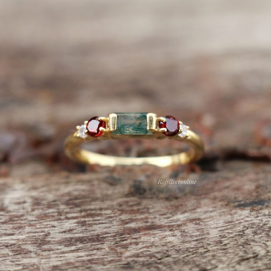 Stunning Garnet & Moss Agate Ring!